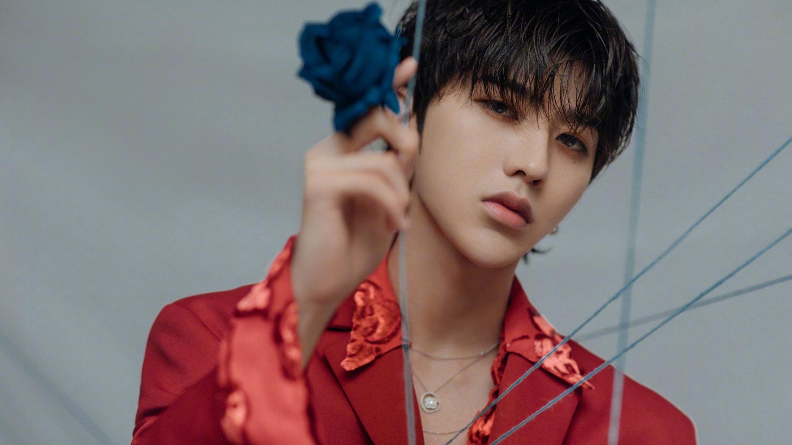 开云·体育官网-梅西助攻超百，巴黎持续领跑法甲，法甲大巴黎梅西