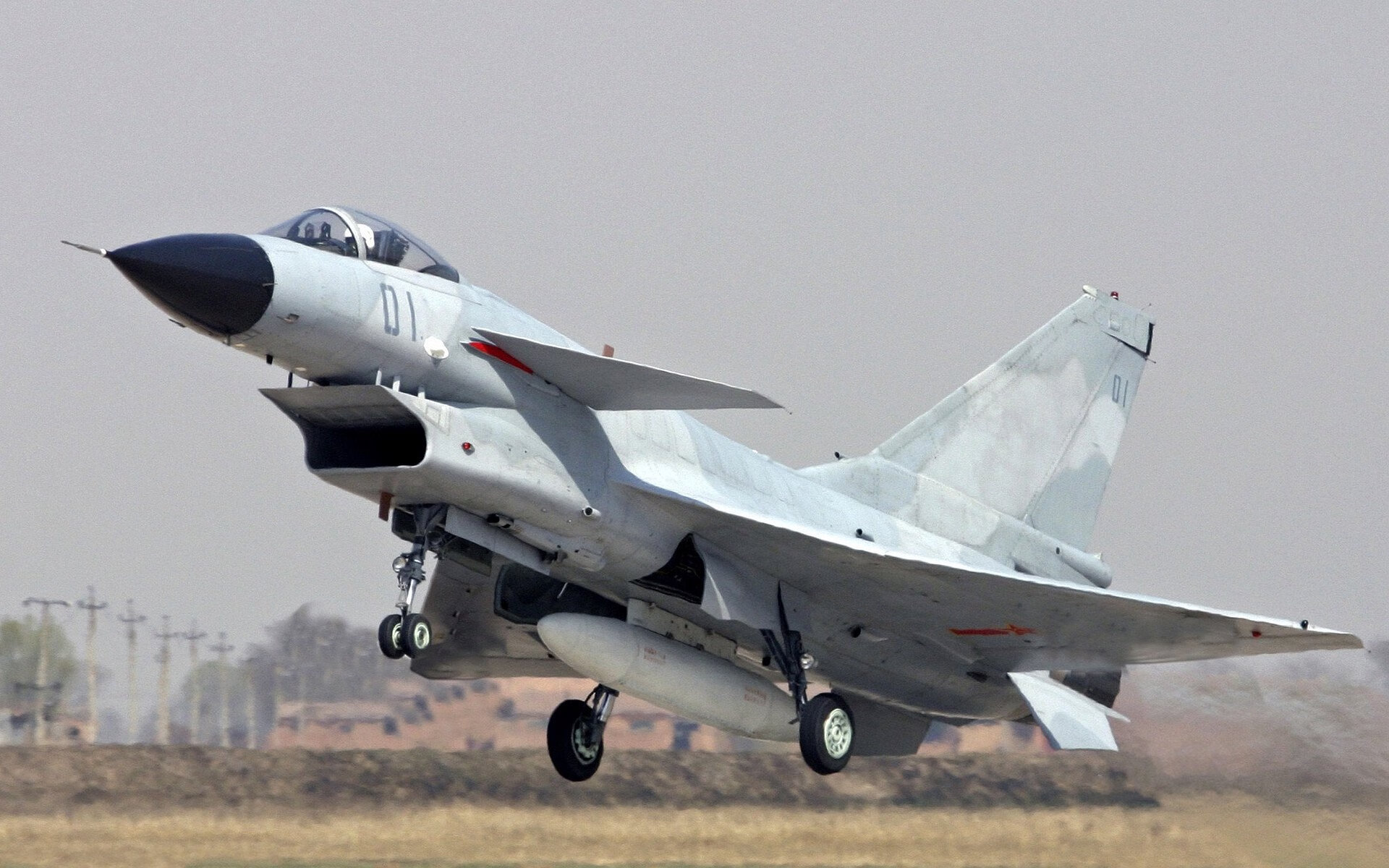 足球裁判培训体系升级,智能辅助设备全面应用,足球裁判技术