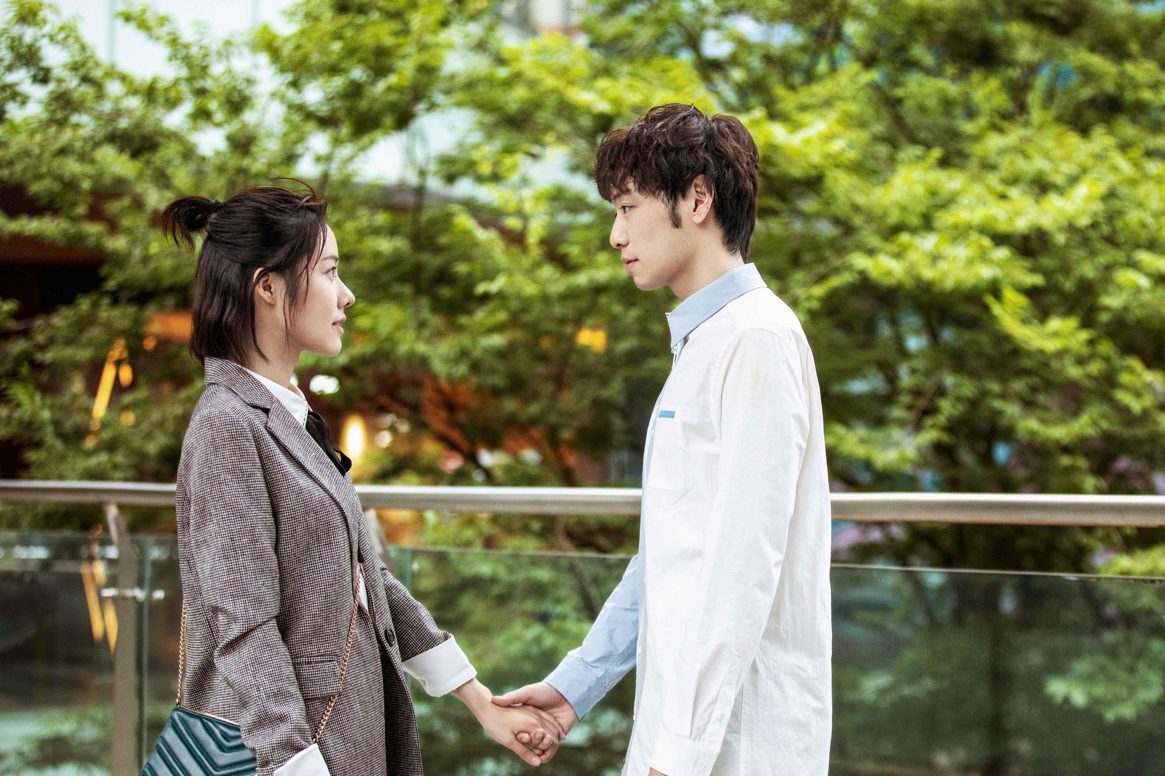 开云体育APP下载-足球评论节目在短视频平台受到热捧，足球评论的app